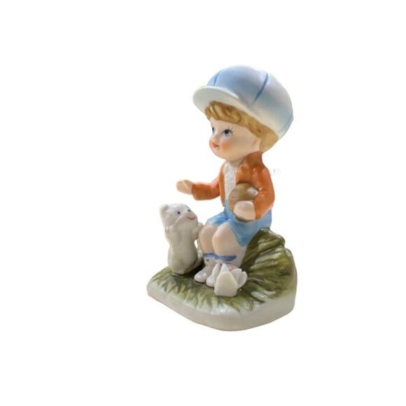 Homco Porcelain Children Figurines 2 Boys and 1 Girl  (Set of 3 ) - Picture 5 of 6